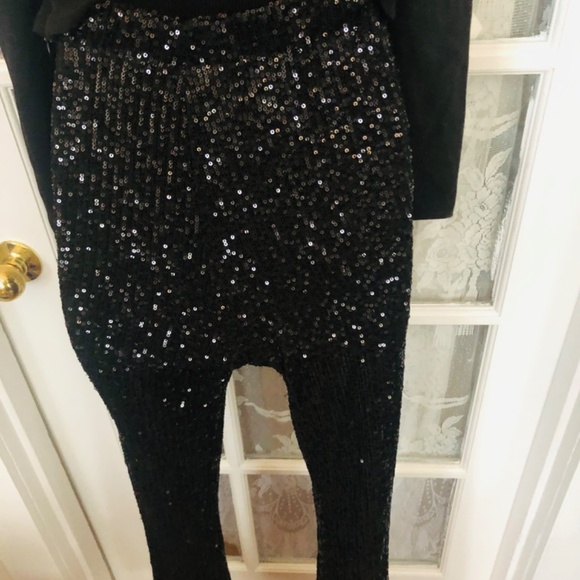 Forever 21 size exsmall black sequinned pants, wide bell bottoms, elastic waist - Picture 7 of 8